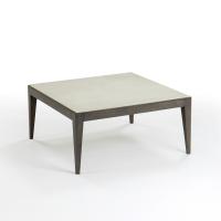 Tavolino Damon in versione quadrato fronte divano (finitura struttura non disponibile)