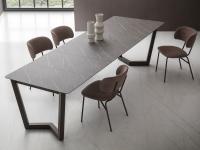 Tavolo da pranzo allungabile Lawrence, ideale in soggiorni moderni o in open space