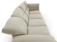 Vista laterale del divano Carnaby con cuscini di schienale reclinati in diverse posizioni