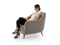 Proporzioni di seduta ed ergonomia della poltrona Jolie