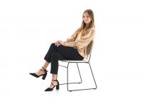 Proporzioni di seduta ed ergonomia della sedia Chloe