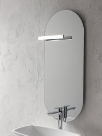 Specchio da bagno ovale con faretto Led Sampi, faretto mod. Poppy