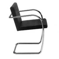 Sedia Brno Chair disegnata da Mies Van der Rohe disponibile in un'ampia gamma di finiture e colori