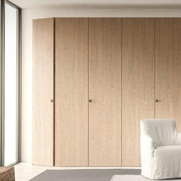 Player Terminale wardrobe with hinged doors