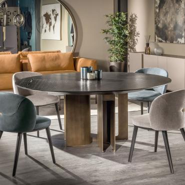 Tavolo moderno con piano in marmo Mirage di Cantori