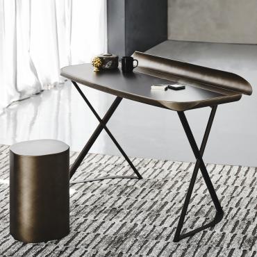 Cocoon by Cattelan minimalistic writing desk with leather top