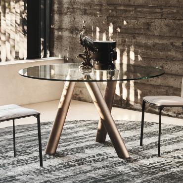 Ray table by Cattelan with tilted legs - chromed metal legs