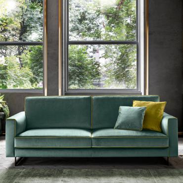 Oakland classic vintage velvet sofa