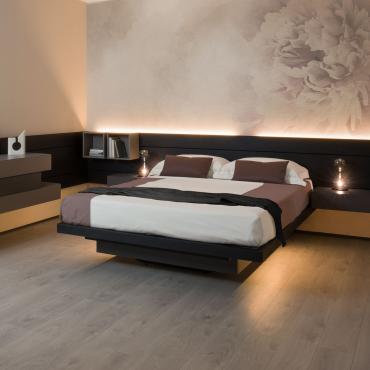 Overfly floating bed with wall panels, bed-frame and headboard in wood