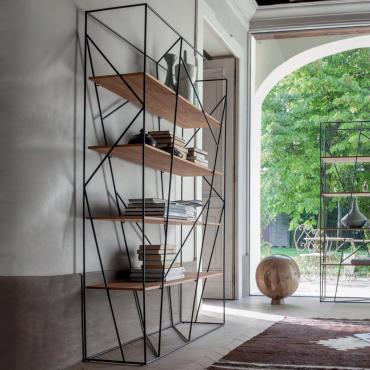 Naviglio double-sided bookcase with metal structure with shelves in natural oak wood veneer