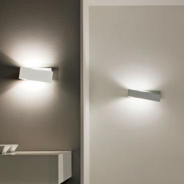 Zig Zag wall light with double emission
