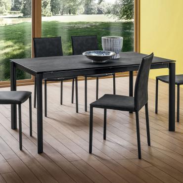 Nimbus dining table with ceramic laminam top