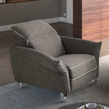 Icaro wall saver recliner armchair
