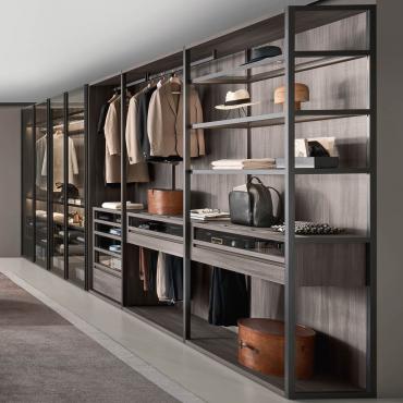 Pacific walk-in wardrobe matched with elements with glass doors