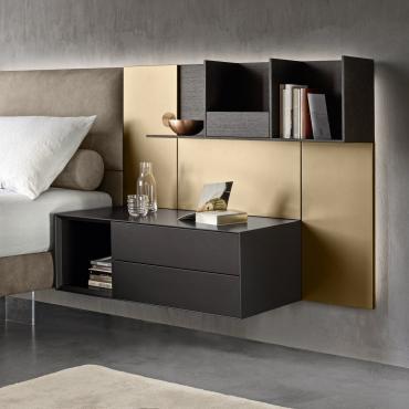 California wall panels system for bedroom, available upholstered or made of wood and with optional shelving unit