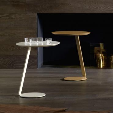 Michigan round lacquered side table