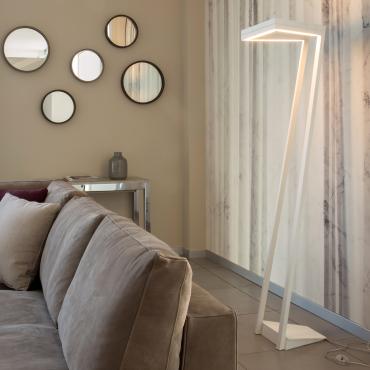 Iceland white design metal floor lamp