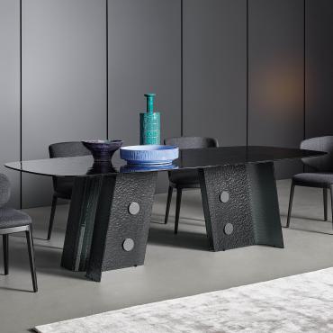 Table in black smoked glass Botón by Bonaldo