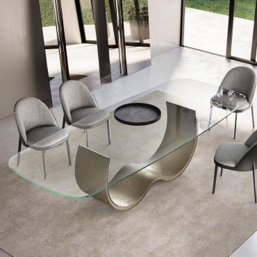 Hadley metal design table with base