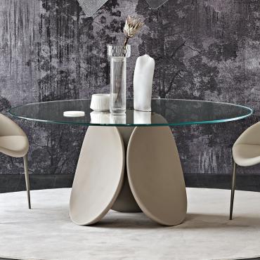Tavolo rotondo in cristallo di design Maxim di Cattelan