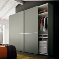 Focus sliding wardrobe cm 294,2 wide with partial Katy T handle (horizontal tube not available)