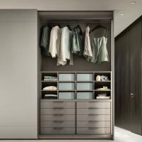 Player wardrobe interior fittings - chest of drawers with 10 drawers with matching front and 1 raster shirt rack of 12 compartments