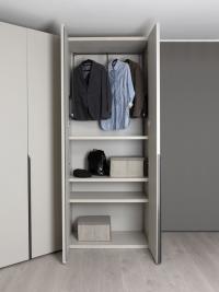 Player hinged wardrobe with pull-out hanger and 2 additional shelves