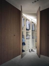 Wardrobe with corner dressing room for hinged compositions Player in the terminal model cm 111 x 99,5 h.255,1 with LED lighting, applied mirrors and internal equipments