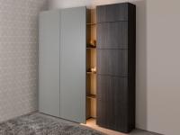 Plan 37 hallway cabinet with shoe rack and coat hooks - on the left platin matt lacquered hooks, on the right the shoe rack in fossil eukalyptus wood effect melamine
