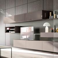 Plan drop-down wall unit in glossy lacquer (Mud), paired with the Plan Metal open wall units 