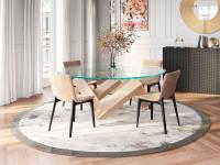 Round table with sculptural Even base - clear glass top and natural oak wood base