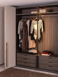 Neptune Lounge, like all the wardrobes in the collection, can be equipped with additional shelves, drawer units and many other accessories.