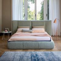 Youniverse is a soft upholstered bed by Bonaldo with a padded structure 