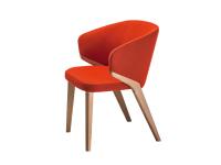 Armchair Matilde covered in red fabric and Natural Ashwood legs