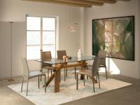 Cavalletto modern dining table with solid wood crossed legs and glass top