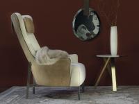 Mia Bergere design armchair with headrest in the two-tone version
