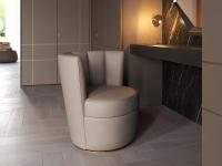 Diva armchair in XL version with swivel base ideal as a seat in front of a make-up console