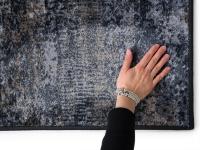 Distinctive textured effect of the Leeds carpet