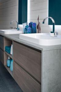 Detail of Nice 60 basin and cabinet in eastwood special melamine