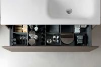 Drawer equipped with two internal organisers in the Orion Grey finish