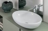 Softly countertop washbasin in glossy white ceramic
