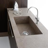 Top in 2Y Jasper gres with large integrated mod.Hugo sink of 70cm