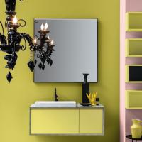 Pixi 100 x 100cm square bathroom mirror. Metal frame in matt black.