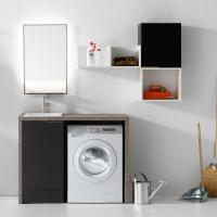 Example of a space-saving laundry room composition with the Polluce mirror