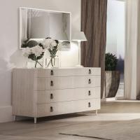 City dresser with 4 drawers