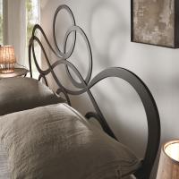 Detail of the headboard's asymmetric curved design