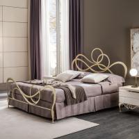 J'Adore classic bed with laser cut iron 