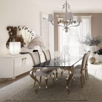 Raffaello upholstered classic chairs matched with George table