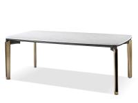 Tavolo moderno con piano in marmo Mirage di Cantori nella versione rettangolare da 200 o 240 cm.