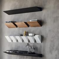 Pendola shelf - modern composition with different colours and sizes